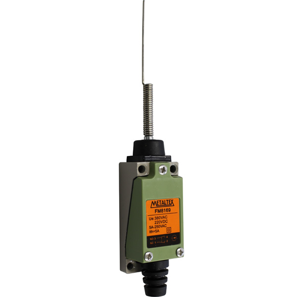 Fines de carrera plástico 10A/250VCA SPDT serie FM7