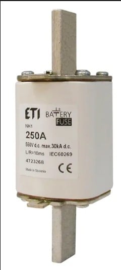 Fusible para baterias ETI NH3 gBat 630A 550V DC